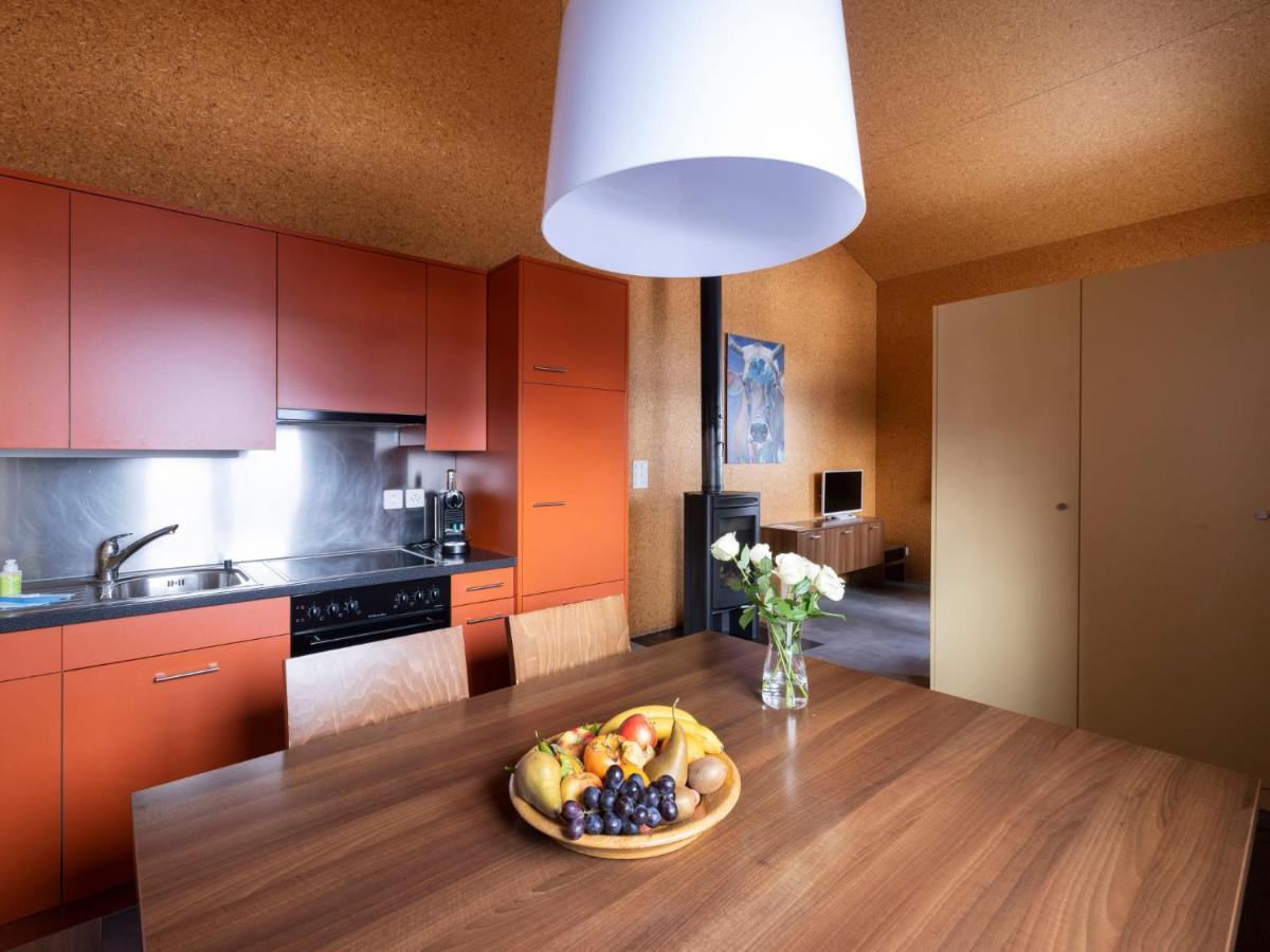 Holiday Home Komfort Aclas Maiensaess Resort-1 By Interhome Urmein Eksteriør billede