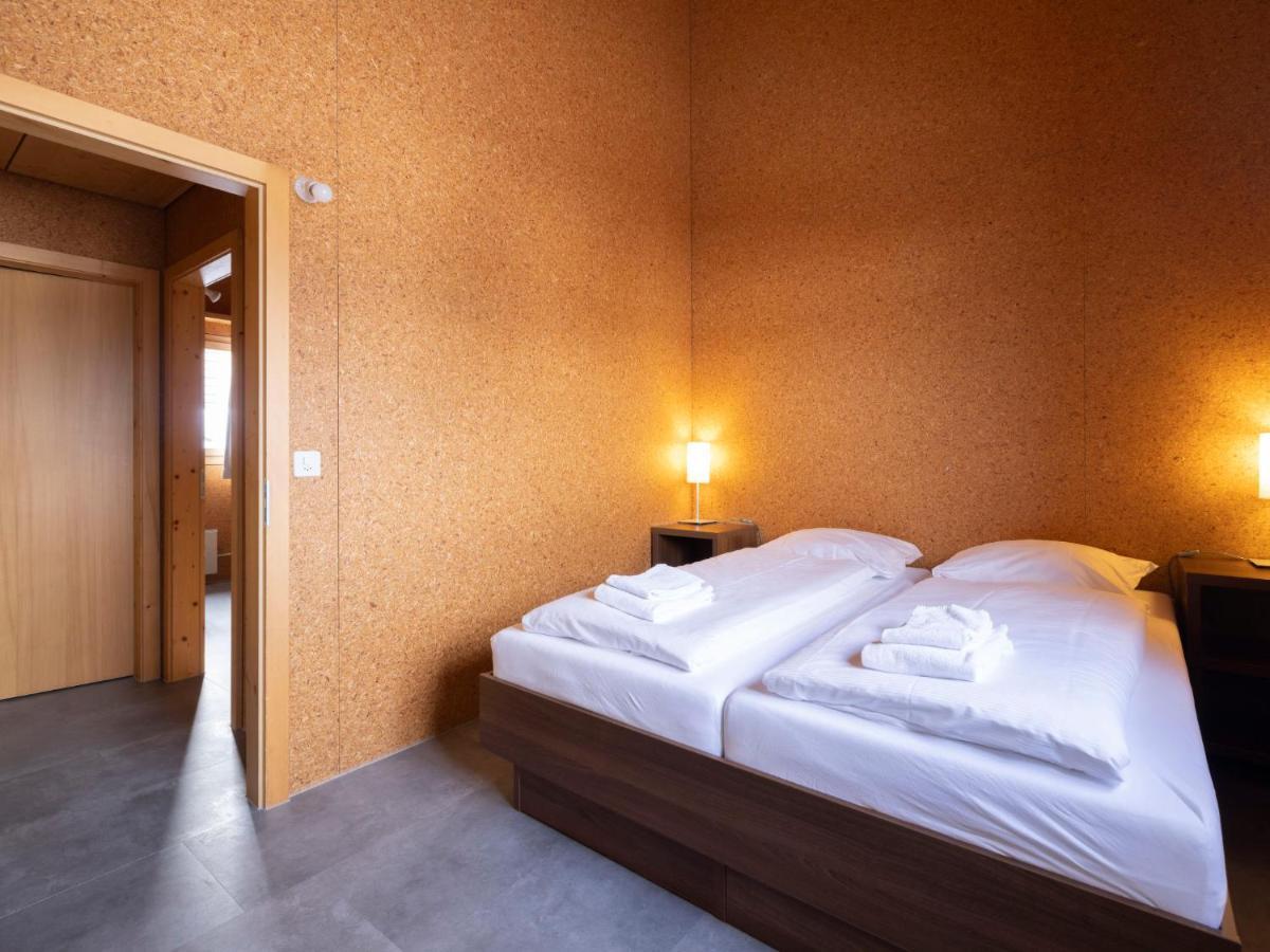 Holiday Home Komfort Aclas Maiensaess Resort-1 By Interhome Urmein Eksteriør billede